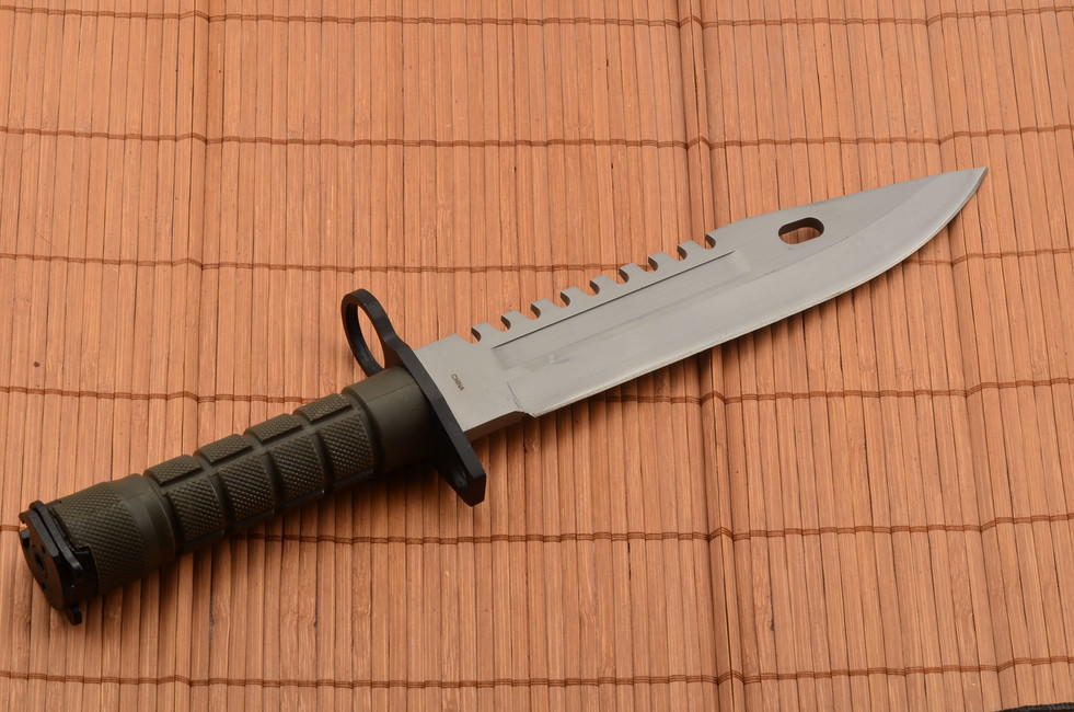 Armas de Kagetane Coleman-combat-knife-.-
